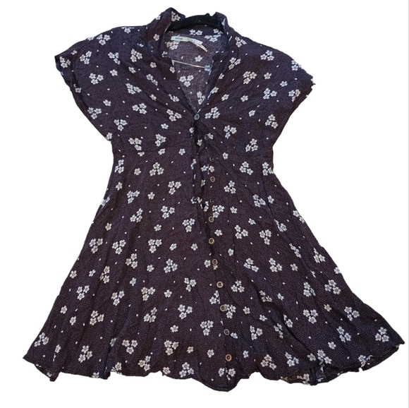 Kimchi blue (xs) sleeved floral button up dress - Picture 1 of 3